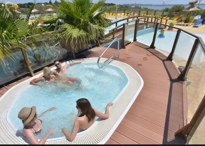 Campsite Mobil Confort *